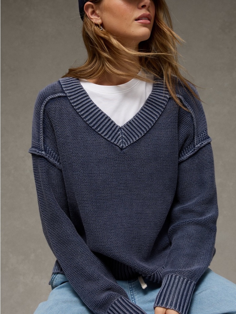 Long weekend V-Neck Knit Sweater - Blue